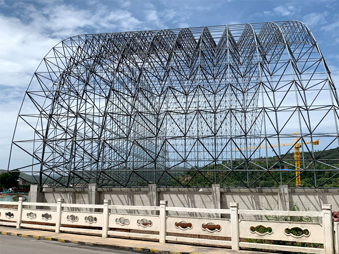 三清山山寨矿储煤棚网架